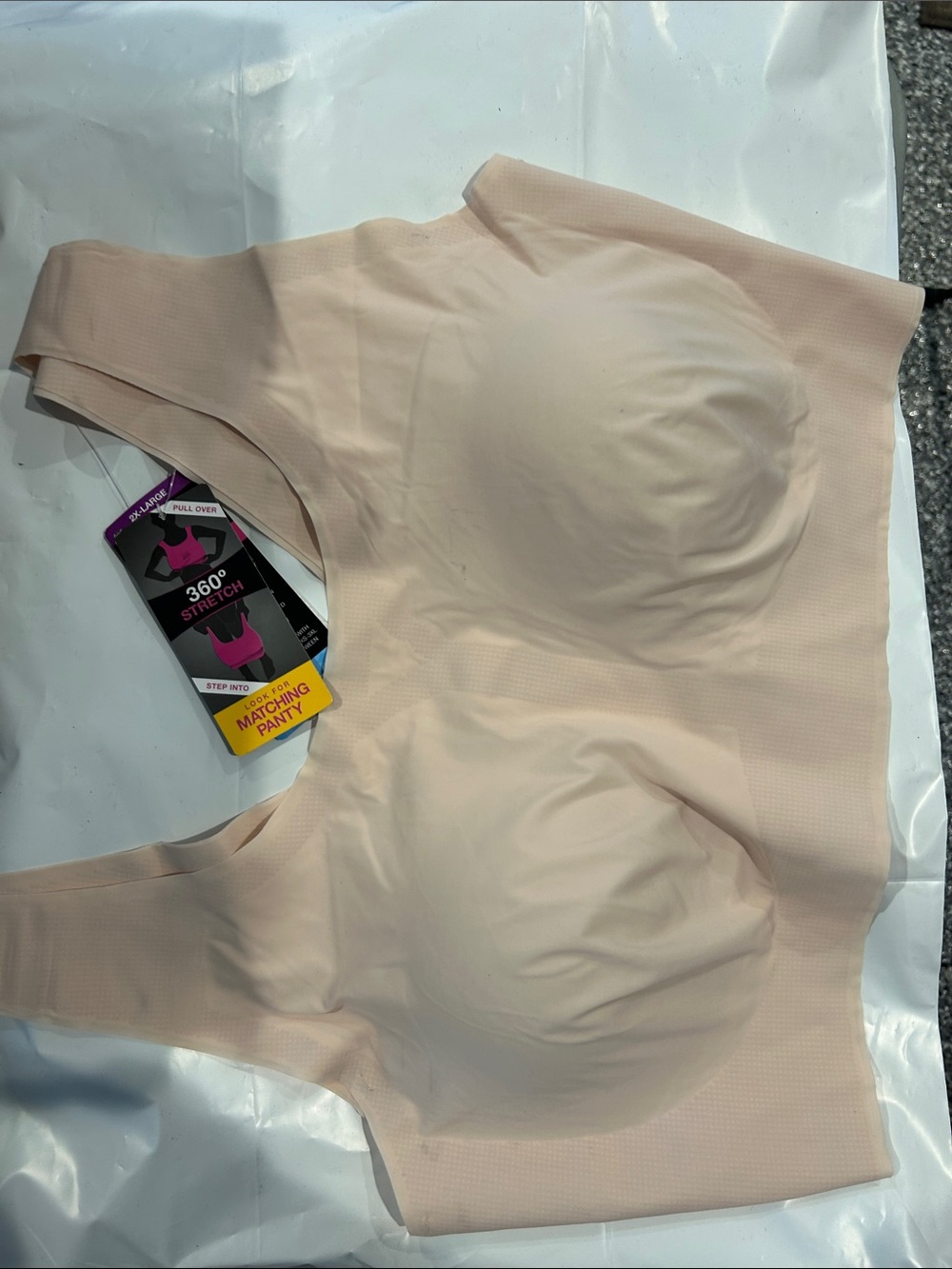 Bali Seamless Nude/Tan Wireless Pullover Bra